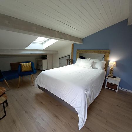 Ty'Chateau Carignan De Bordeaux B&B מראה חיצוני תמונה